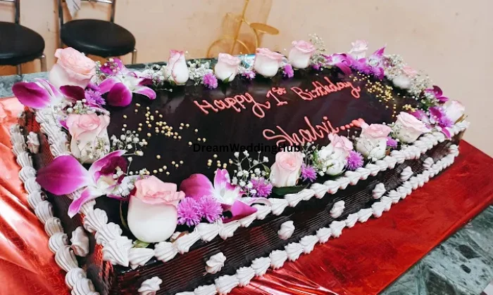 The Creamery Cake Shop